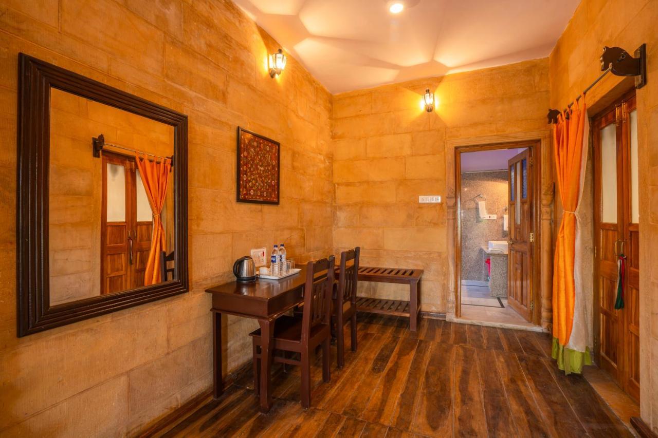 Hotel Helsinki House Jaisalmer Bagian luar foto