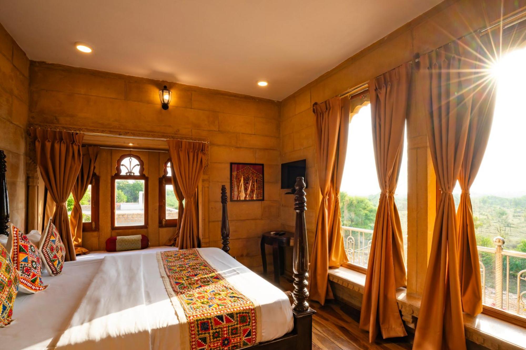 Hotel Helsinki House Jaisalmer Bagian luar foto