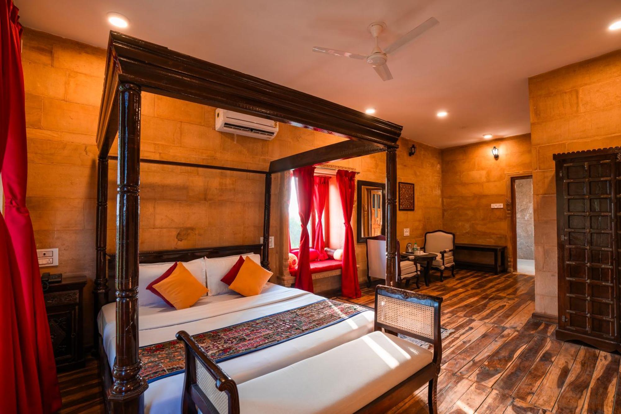 Hotel Helsinki House Jaisalmer Bagian luar foto