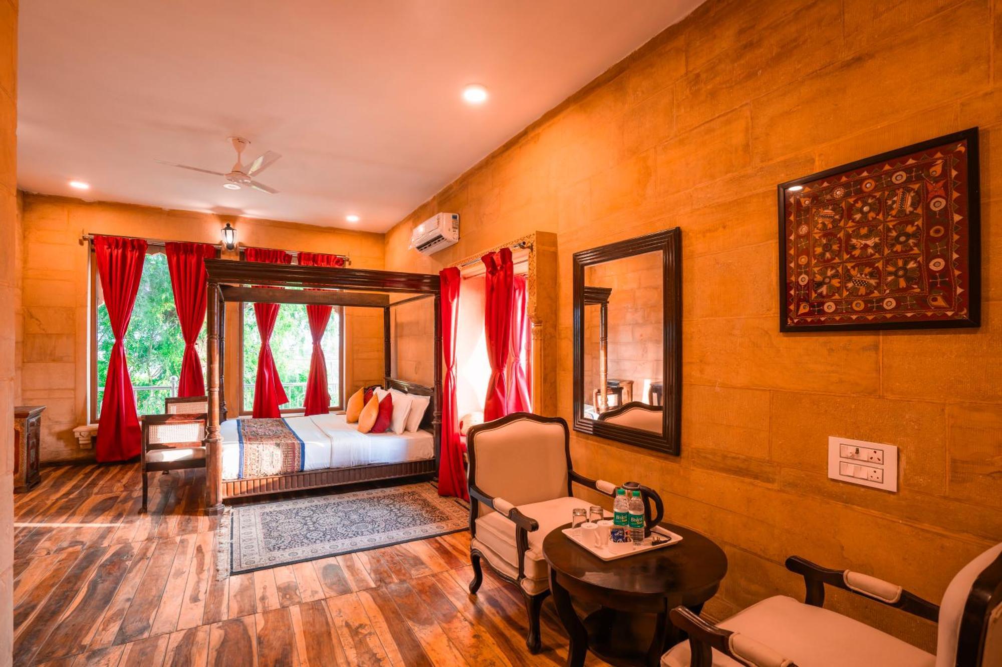 Hotel Helsinki House Jaisalmer Bagian luar foto