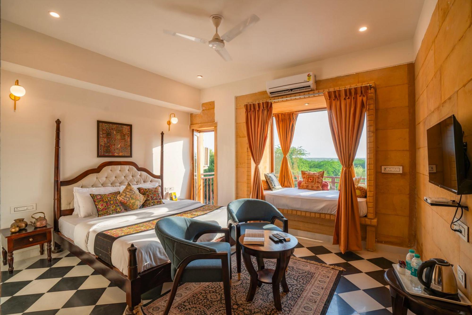 Hotel Helsinki House Jaisalmer Bagian luar foto