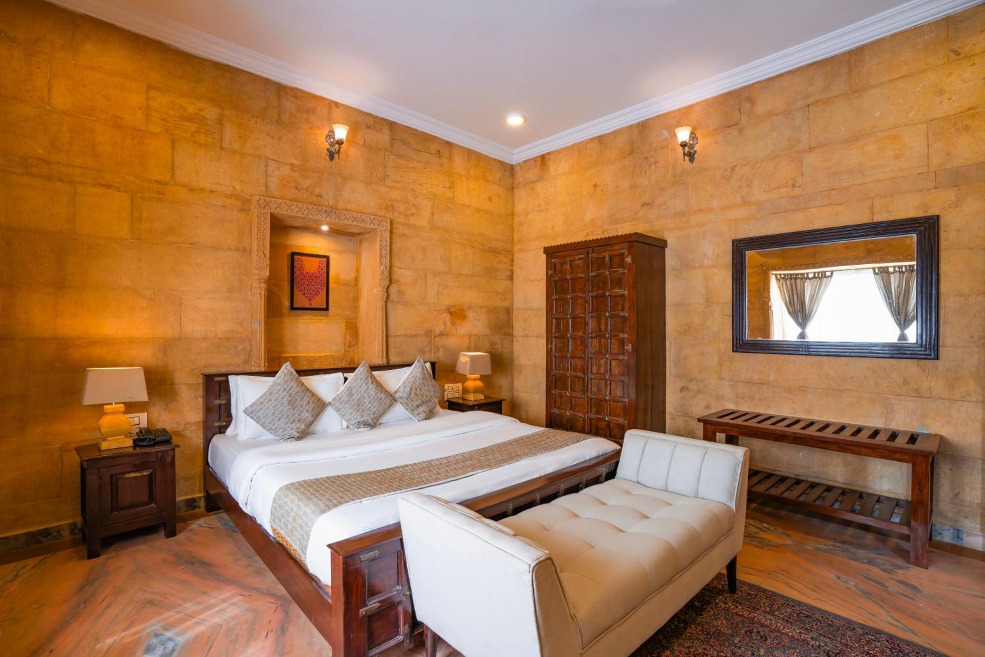 Hotel Helsinki House Jaisalmer Bagian luar foto
